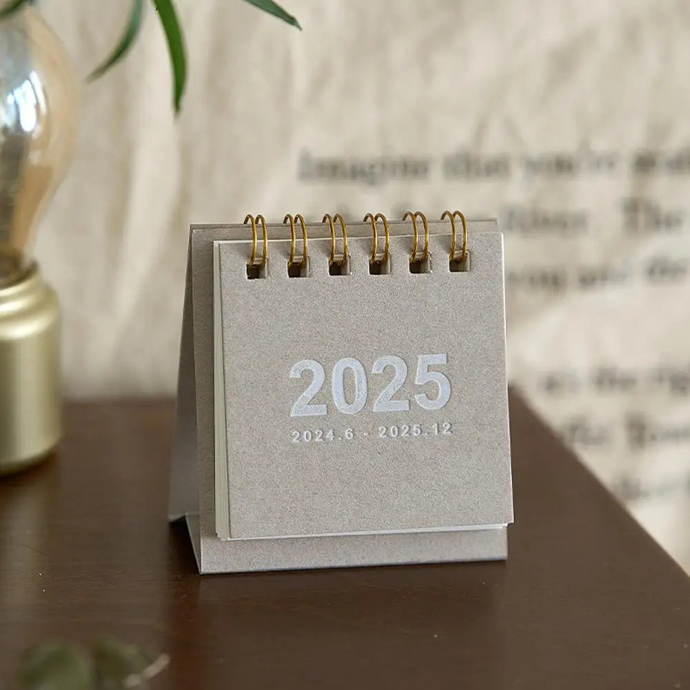 2025 Retro Simple Solid Color Desk Calendar Desktop Planner Calendar Yearly Agenda Table Paper Daily Stand Organizer Mini C9I7